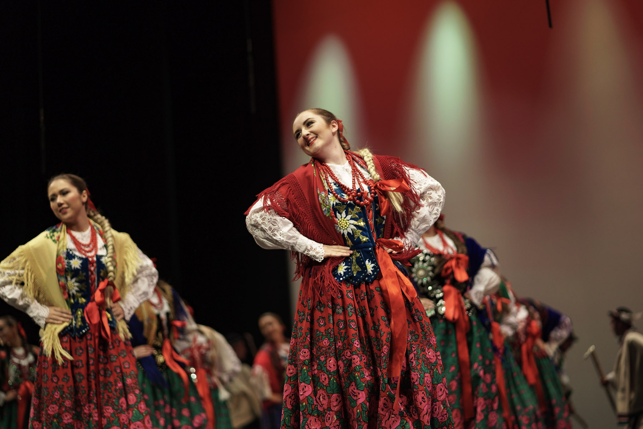 The elements of the Polish highland dances are echoed in the music composed by Stanislaw Moniuszko in his opera “Halka”. Highlander culture is distinctive as it is rich in its architecture, music, and painting. The colourful costumes are highly original, reflecting the unique environment in which they were created.